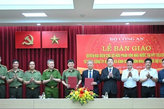 FPT Telecom mạnh cỡ nào khi chuyển về Bộ Công an? 
