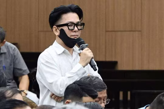 Ca sĩ Vũ Hà khai về việc đánh bạc tại King Club