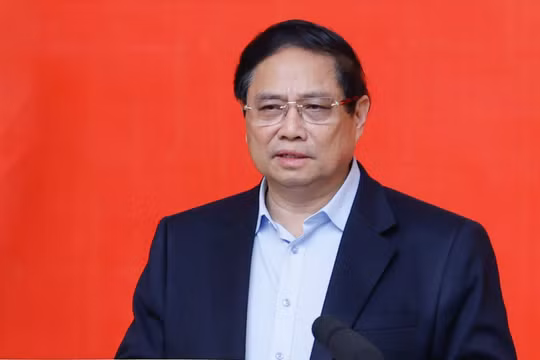 Thủ tướng: Mạnh dạn đặt hàng, giao việc lớn cho các tập đoàn, doanh nghiệp tư nhân