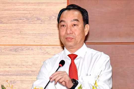 Chủ tịch Vĩnh Long làm Chủ tịch Cà Mau