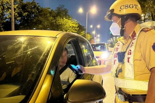 Hơn 2.000 tài xế vi phạm nồng độ cồn trong ngày thứ hai nghỉ Tết
