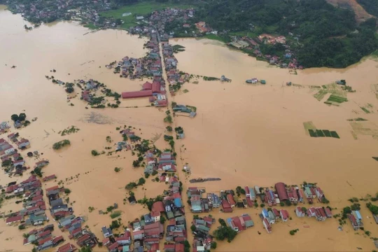 Thủ tướng chỉ đạo cấp bách ứng phó lũ, lụt, sạt lở tại Bắc Bộ