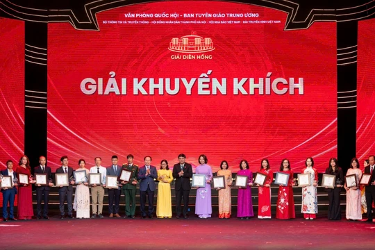 Tạp chí VietTimes đoạt giải khuyến khích giải Diên Hồng