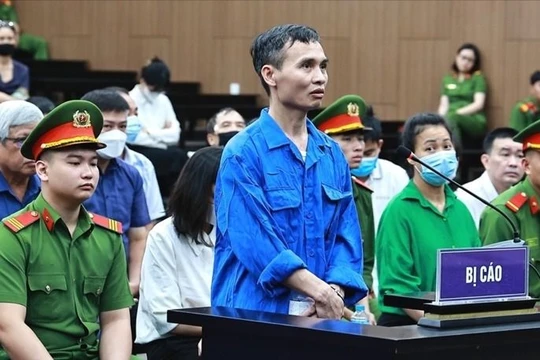 Chủ tịch công ty đất hiếm xin trả lại 20 sổ tiết kiệm trị giá 40 tỷ đồng đứng tên cấp dưới