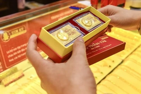 Thủ tướng yêu cầu giám sát, triển khai các giải pháp ổn định thị trường vàng