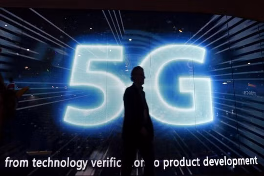 Intel đang hợp tác với Dell, HP, Lenovo và Microsoft để tạo ra các loại PC kết nối 5G (ảnh Reuters)