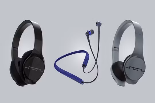 Các mẫu tai nghe Sol Republic Shadow Fusion, Soundtrack Wireless, and Soundtrack Pro Wireless (Ảnh Sol Republic)