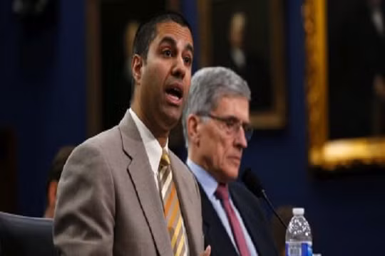 Ông Ajit Pai, chủ tịch Ủy ban Truyền thông liên bang Mỹ (Ảnh Google)