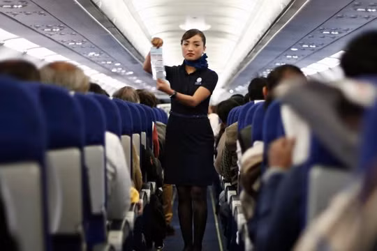 Tuy nhiều hành khách không mấy chú ý đến những hướng dẫn đảm bảo an toàn, nhưng các phi công hiểu được tầm quan trọng của nó thế nào (Ảnh Reuters)