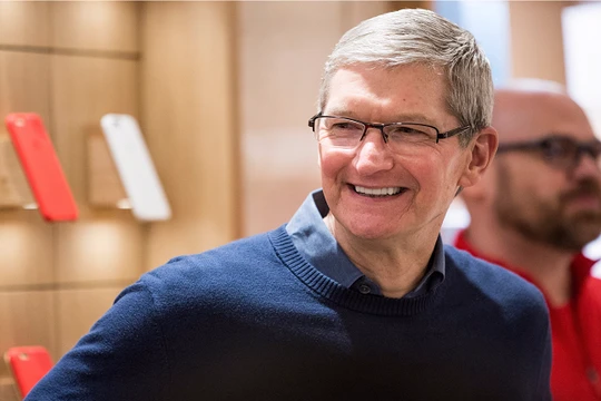 CEO Tim Cook của Apple đang rất muốn phát triển các thiết bị sử dụng công nghệ thực tế tăng cường (ảnh: Business Insider)