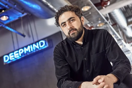 Ông Mustafa Suleyman, người đồng sáng lập công ty DeepMind (Ảnh DeepMind)