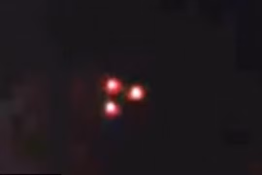 Hình ảnh vệt sáng bay qua bầu trời nước Nga (Ảnh UFO Today)