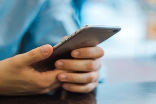 Các ứng dụng chăm sóc y tế trên smartphone có thể cứu sống được rất nhiều người (Ảnh Interestingengineering)