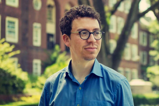 Ông Luis von Ahn cho rằng hoàn toàn có thể biến những nhân viên lười nhất thành những người chăm chỉ, miễn là biến động viên họ phù hợp (Ảnh Business Insider)