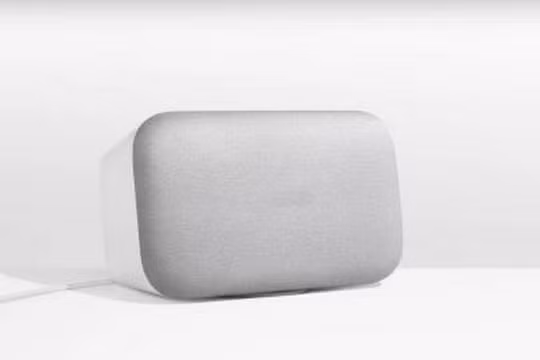 Best Buy đã đưa loa Google Home Max lên danh sách những sản phẩm được bán ngày 11/12 (Ảnh Google)