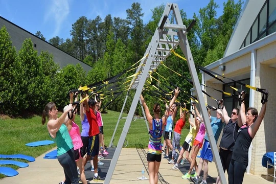 Khuôn viên khổng lồ ở Bắc Carolina mang lại cho nhân viên công ty đầy đủ các hoạt động giải trí thoải mái (ảnh: Business Insider)