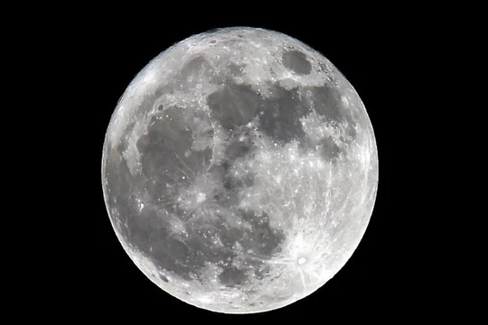 Mạng 4G sẽ được lắp đặt lên mặt trăng vào năm 2019 (Ảnh Getty Images)