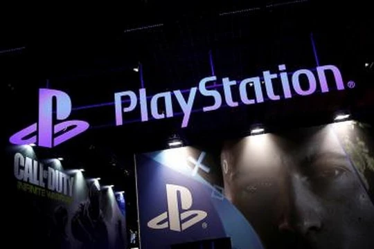 Sếp mới của PlayStation, ông Kodera cam kết ủng hổ phát hành nhiều game single-player cho PS 4 (Ảnh Reuters)