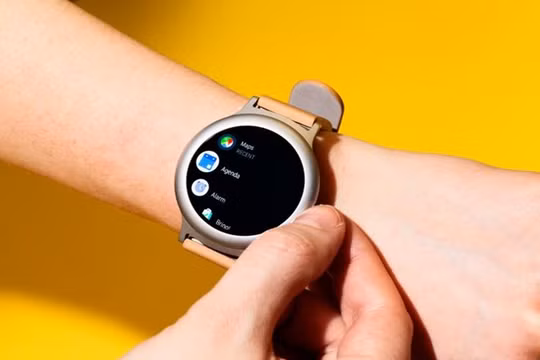 Năm nay, Google sẽ phát hành dòng smartwatch của riêng mình (Ảnh Hollis Johnson)