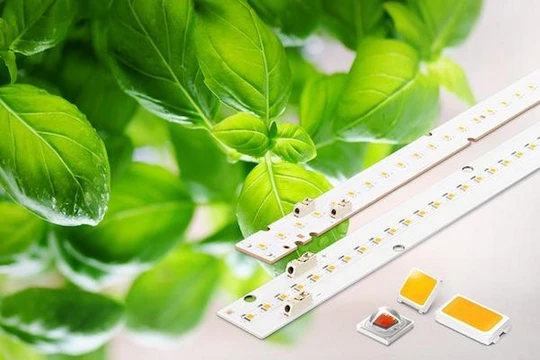 Samsung đã mở rộng các giải pháp linh kiện số của đèn LED với các sản phẩm chiếu sáng mới cho cây trồng (Ảnh Samsung Newsroom)