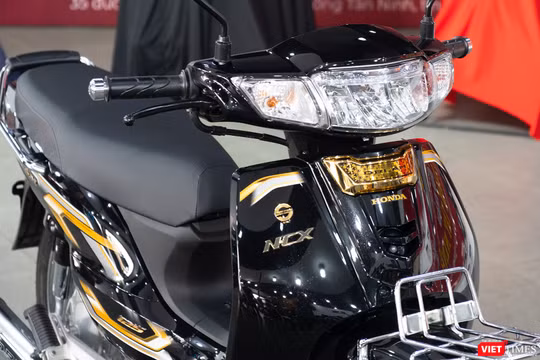 "Hàng độc" Honda Dream NCX giá 148 triệu đồng về Việt Nam 