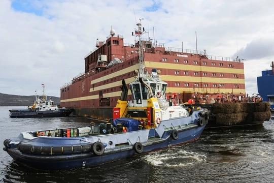 Nhà máy điện hạt nhân nổi của Nga mà báo giới phương Tây nhắc tới thời gian qua (Ảnh: RT)