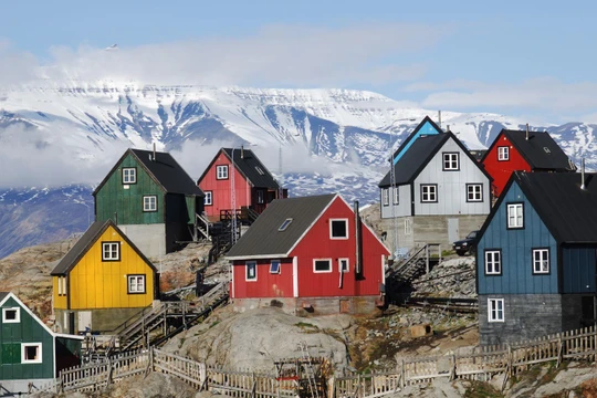 Greenland đã và đang bị nhiều quốc gia trên thế giới nhòm ngó do các lợi ích kinh tế và chiến lược (Ảnh: CNBC)