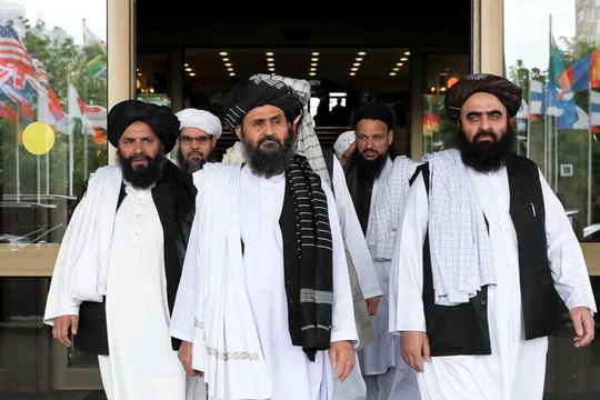Phái đoàn của Taliban sau một cuộc đàm phán với giới chức Afghanistan ở Moscow, Nga ngày 30/5/2019 (Ảnh: Reuters)