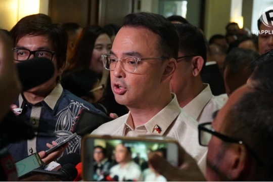 Chủ tịch Hạ viện Alan Peter Cayetano, người đứng đầu ủy ban tổ chức SEA Games của Philippines (Ảnh: Rappler)