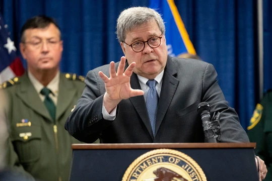 Tổng chưởng lý Mỹ Bill Barr cảnh báo về mối đe dọa từ các tập đoàn công nghệ lớn của Trung Quốc (Ảnh: Getty)
