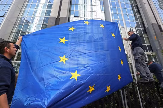 RAS được thiết kế nhằm ngăn chặn khả năng Nga can thiệp các cuộc bầu cử ở EU (Ảnh: RT)