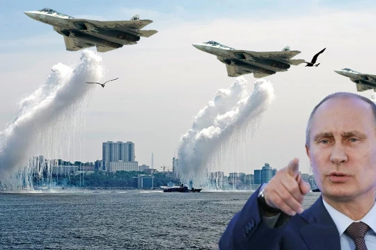 Tổng thống Putin từng nói Su-57 là mẫu máy bay quân sự tốt nhất thế giới (Ảnh: AP)