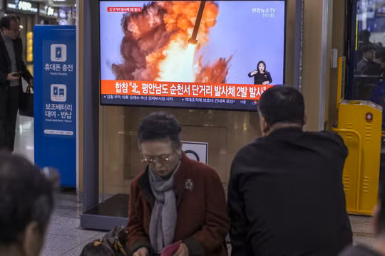 Liên tục thử nghiệm vũ khí, Triều Tiên đang tỏ ra hết sức nghiêm túc với "thời hạn chót" mà họ đặt ra với Mỹ (Ảnh: Yonhap)