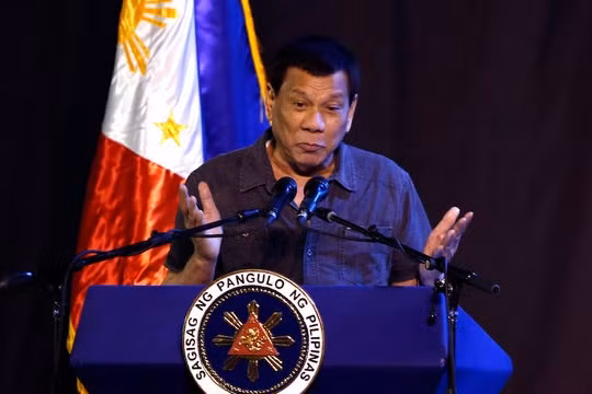 Tổng thống Duterte thú nhận mình từng là gay (Anh: TheHill)