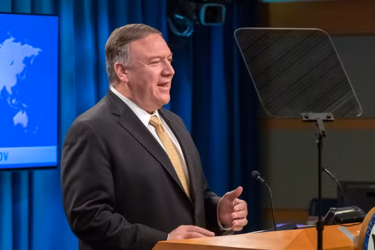 Ngoại trưởng Mỹ Mike Pompeo đưa ra quyết định gây sốc của chính quyền Trump (Ảnh: Getty)