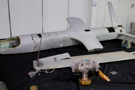 Một chiếc drone UAV-X của Houthi được bắt gặp ở Hodeida, Yemen (Ảnh: Washington Post)