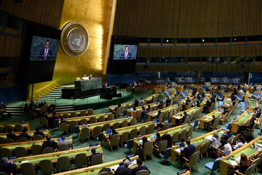 Trưởng phái đoàn Triều tiên Kim Song phát biểu tại kỳ họp Đại hội đồng LHQ lần thứ 74 tổ chức hôm 30/9 tại New York, Mỹ (Ảnh: Newsweek)