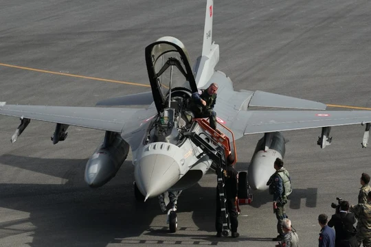 Không quân Thổ Nhĩ Kỳ thực hiện không kích nhằm vào người Kurd mà không vấp phải phản kháng đáng kể (Ảnh: National Interest)