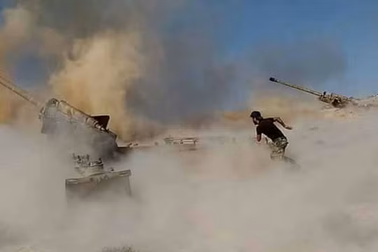 Chiến sự ác liệt giữa phe chính phủ và nổi dậy ở Syria (Ảnh: Al-Masdar News)