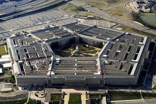 Lầu Năm Góc lên tiếng về vụ thử tên lửa mà Trung Quốc thực hiện trên Biển Đông (Ảnh: CNN)