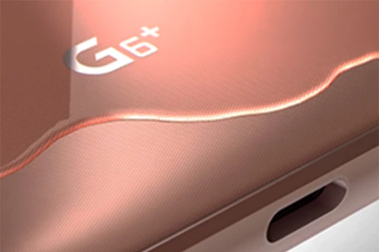 G6+ được bổ sung thêm tính năng sạc không dây và âm thanh Hi-Fi