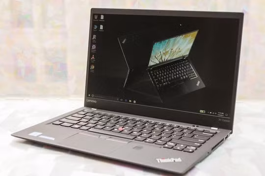 Lenovo ThinkPad X1 Carbon (ảnh CNET)