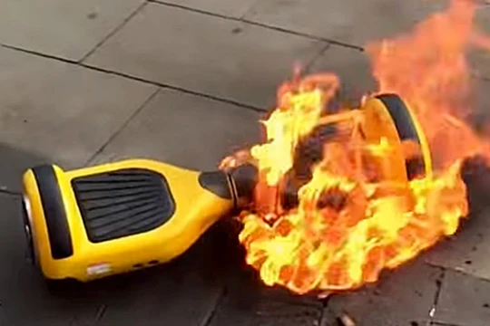 Xe điện cân bằng là đồ chơi tiềm ẩn nguy cơ cháy nổ rất cao