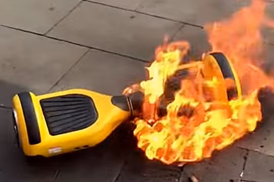 Xe điện cân bằng là đồ chơi tiềm ẩn nguy cơ cháy nổ rất cao