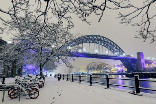 5G có thể gây ảnh hưởng đến việc dự báo các hiện tượng thời tiết cực đoan (ảnh The Guardian)