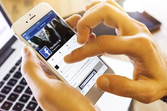 Số lượng người dùng Facebook không hề giảm sau bê bối Cambridge Analytica