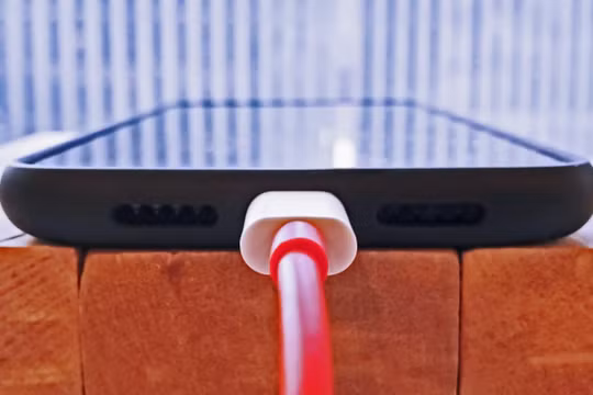 (ảnh minh họa: Business Insider)