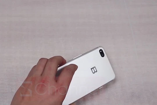 Bphone 3 phiên bản giá rẻ sẽ có thiết kế như thế này?