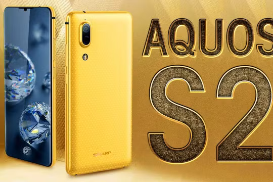 Aquos S2 (ảnh YouTube)