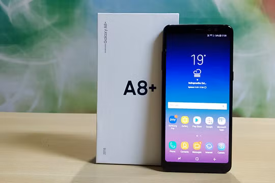 Galaxy A8+ 2018 (ảnh: Techarena)